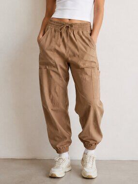Old Navy StretchTech Women’s XS Tan Cargo Jogger Pant Drawstring Utility Pockets